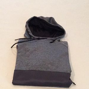 TRAIN pullover hoodie. Size L